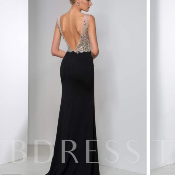 💖Gorgeous Formal Gown 💖 - Picture 8 of 8